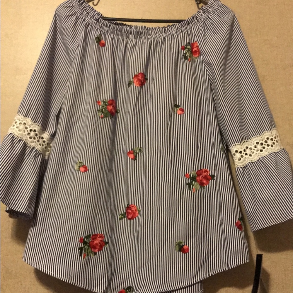 Women’s shirt